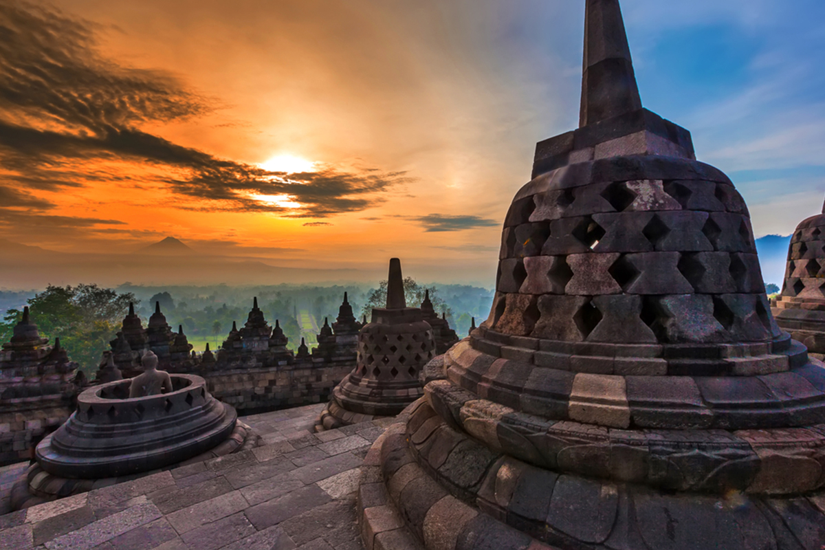 Candi Borobudur Keajaiban Wisata Sejarah di Magelang